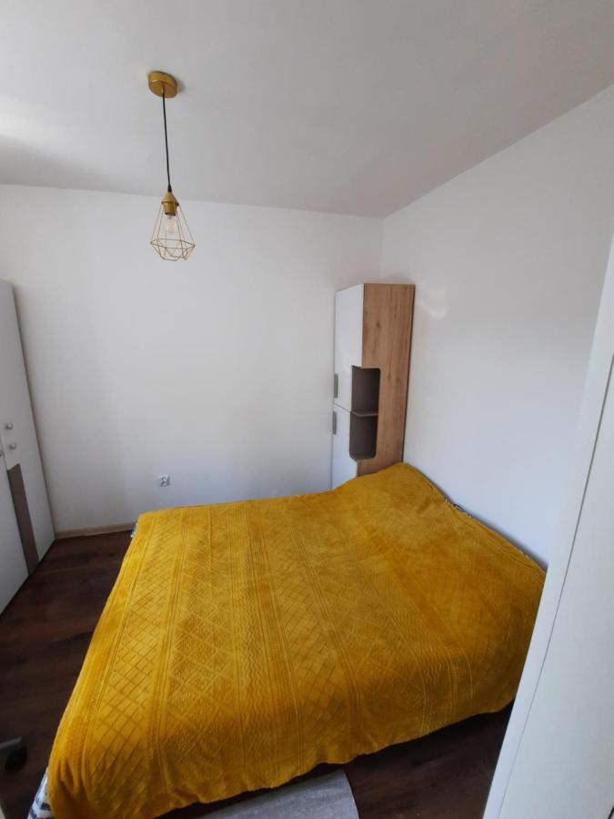 Apartament Zorzy Przy Instytucie Kardiologii Anin Warsaw Exterior photo