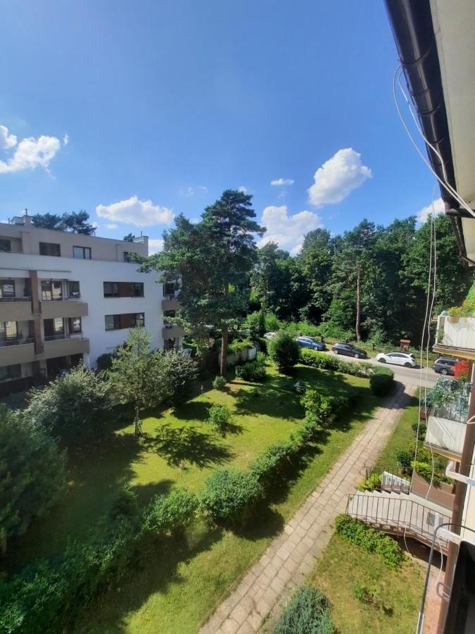 Apartament Zorzy Przy Instytucie Kardiologii Anin Warsaw Exterior photo